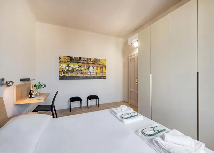 Laurana, 6 Ampio E Luminoso Per 6 * Milán