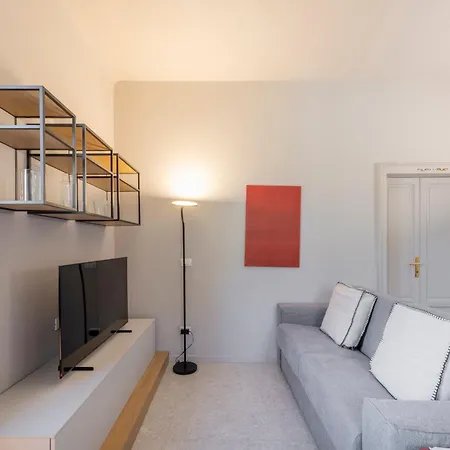 Laurana, 6 Ampio E Luminoso Per 6 * Milan