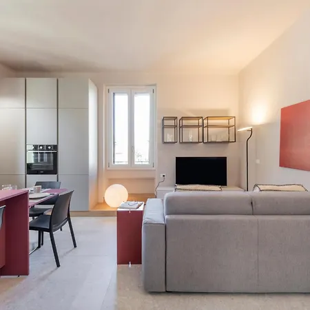 Laurana, 6 Ampio E Luminoso Per 6 Lägenhet Milano